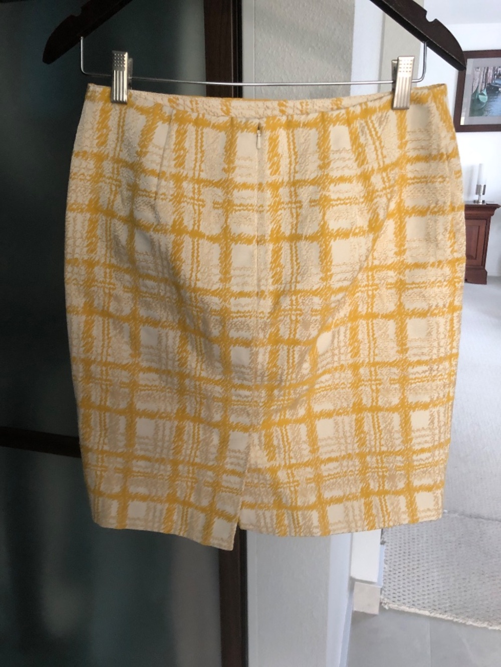Talbots Brocade Pencil Skirt - Yellow Tartan Plaid Size 6P - Picture 3 of 8